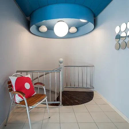 Malo Blue Vila