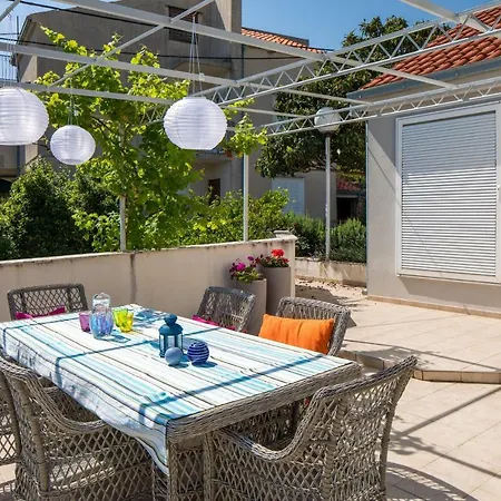 Vila Malo Blue *